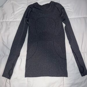 Lululemon Gray Long Sleeve Top